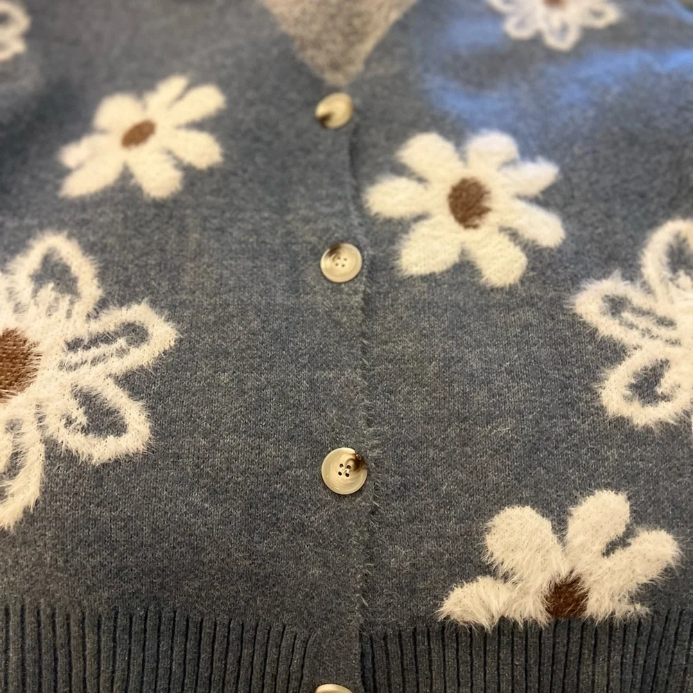 Bibifish floral print soft fuzzy knit button up cardigan sweater